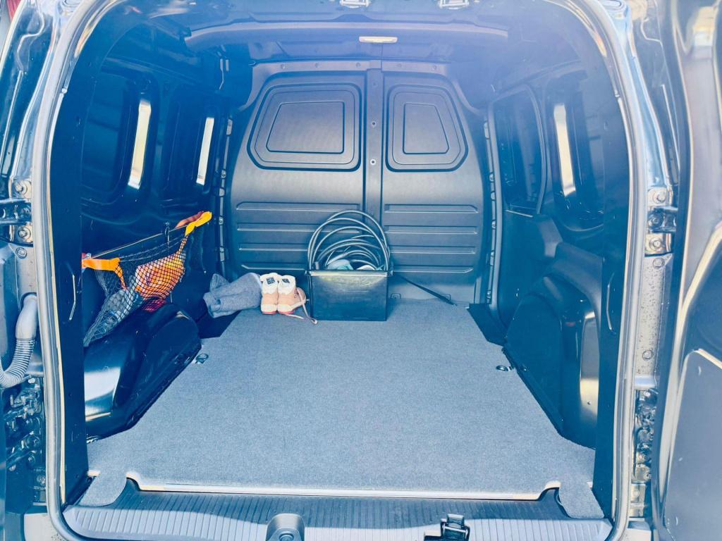 Mercedes-Benz Ecitan l1 pro 51 kwh