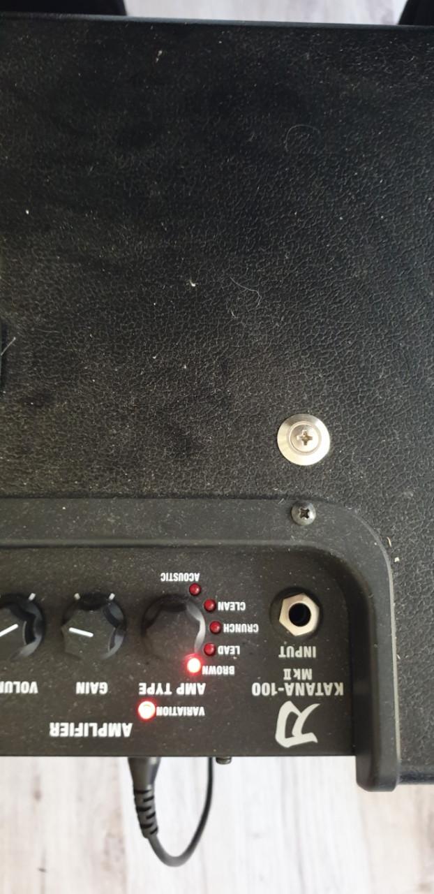 Boss Katana MK2 instelbaar van 0,5-50 -100 watt