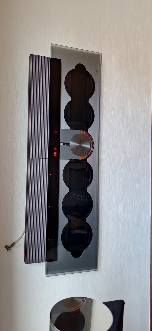 Bang & Olufsen Beosound 9000