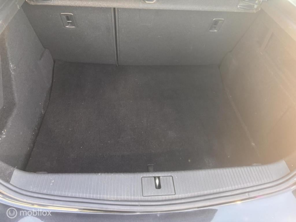 Opel Astra 1.4 turbo sport navi