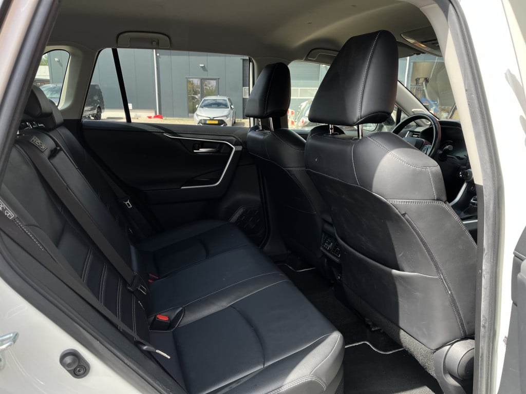 Toyota Rav4 2.5 hybrid awd executive | leer | trekhaak | memory | camera