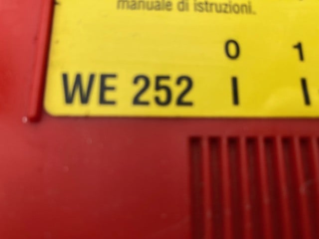 WE 252 Wolf-Garten Strooiwagen