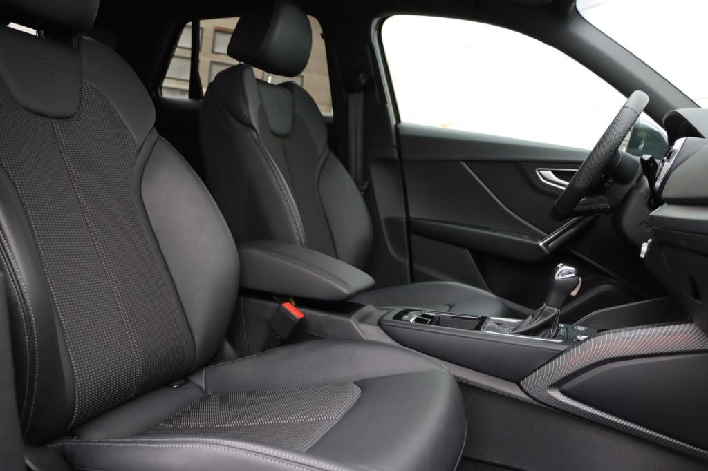 Audi Q2 35 tfsi s edition 150pk s tronic s-line | stoelverwarming | camera 