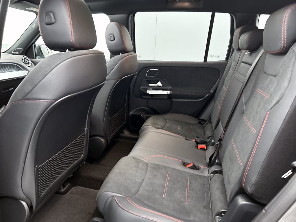 Mercedes-Benz Eqb 250+ business solution amg 71 kwh | trekhaak | premium pa