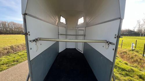 Mooie 1,5 paards trailer