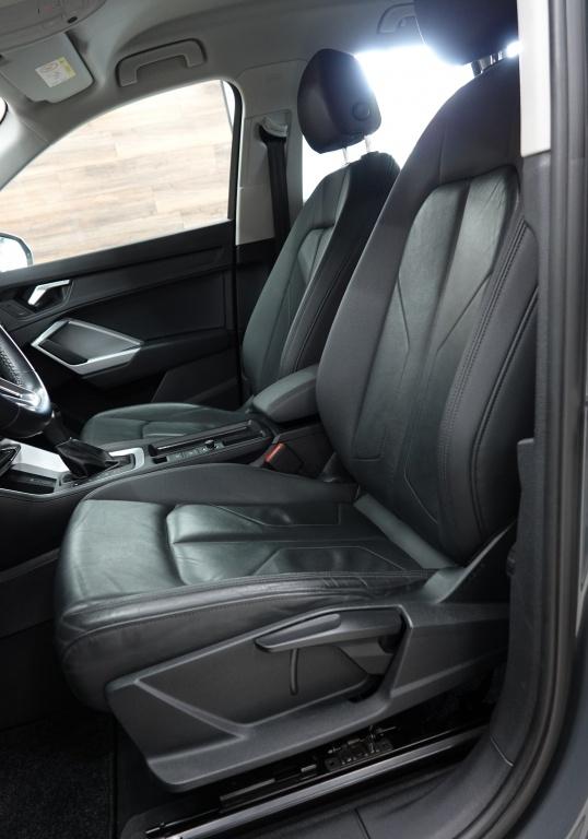Audi Q3 35 tfsi | keyless | led | 21" | camera |