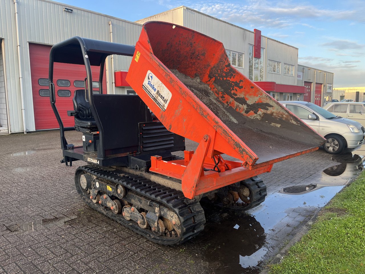 Te huur: Rupsdumpers, wieldumpers al vanaf 0.3m3, 76cm breed € 85,- per dag