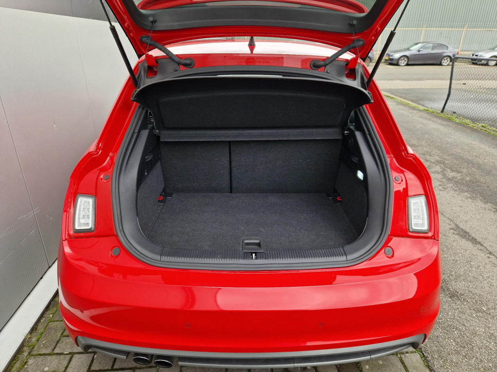 Audi A1 Sportback 1.4 tfsi ambition pro line business