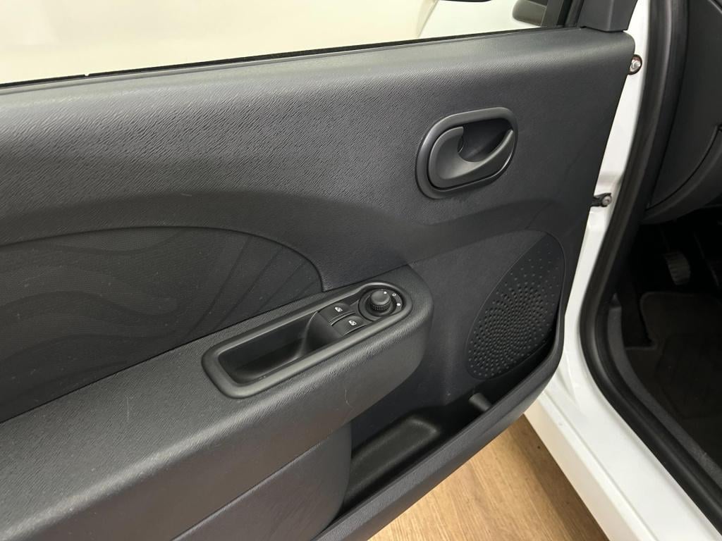 Renault Twingo occasion 1.2 16v collection | wit | tweedehands renault twin