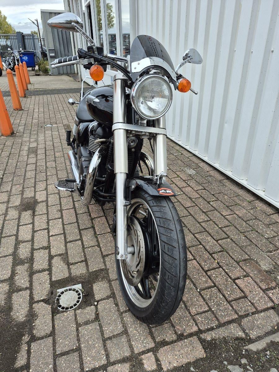 Triumph Speedmaster 900 uit 2010, mooie Chopper