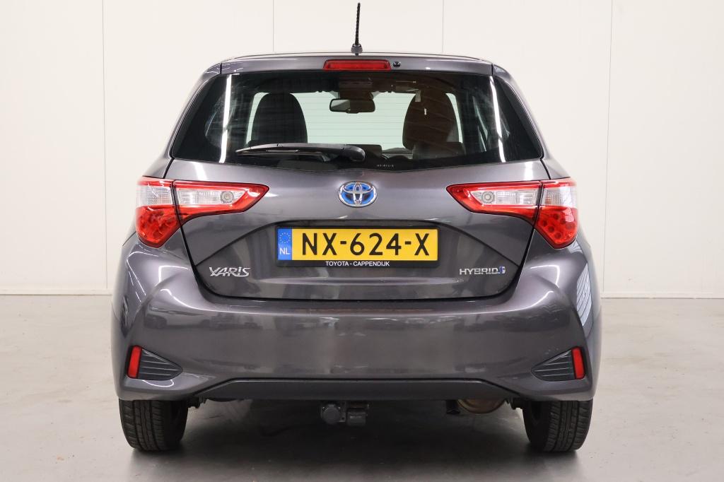 Toyota Yaris 1.5 hybrid executive