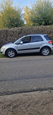 Suzuki SX4 1.6 apk tot 8-8-2026
