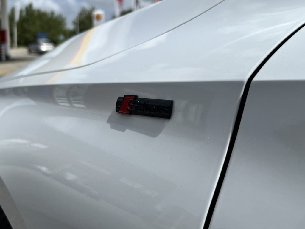 Audi A3 limousine 30 tfsi pro line | apple-/android | digit. cockpit | dab+