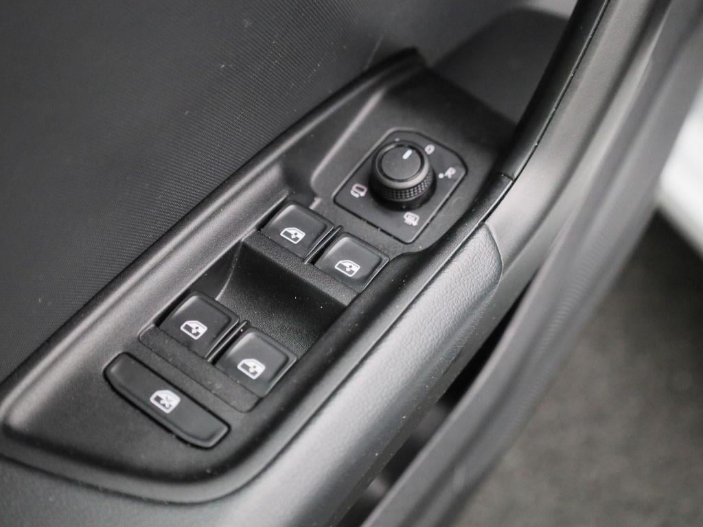 Audi A1 Sportback 25 tfsi pro line | apple carplay / android auto | navigat