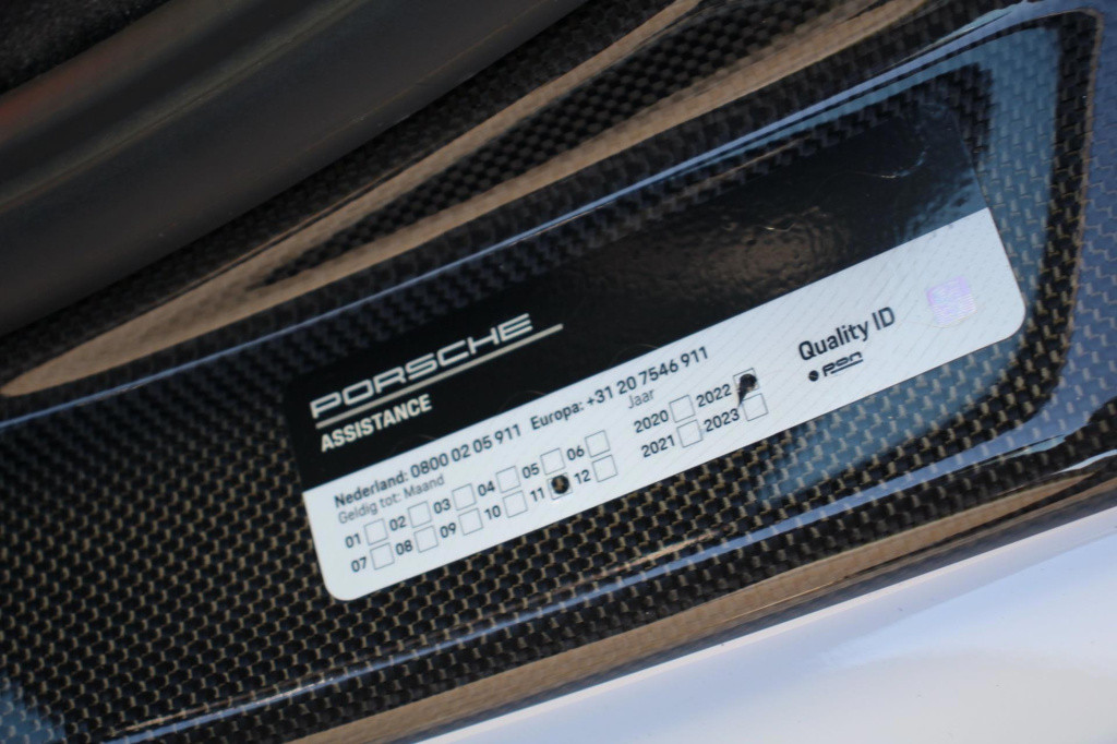 Porsche 911 997 gt3 clubsport 3.6 - akrapovic - origineel nl - porsche geld