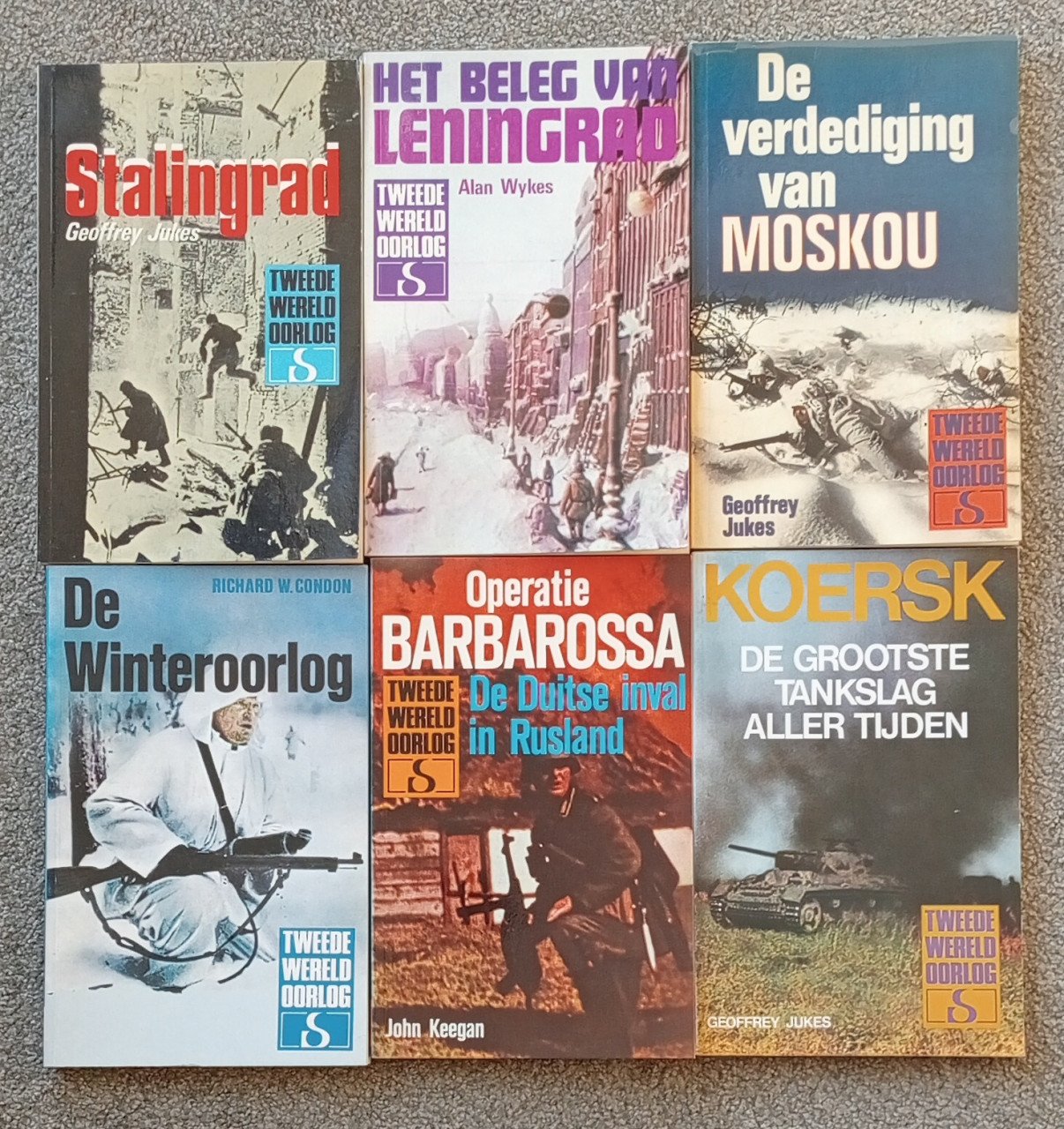 WO II ; Oorlog in Rusland - 6 boeken in nieuwstaat