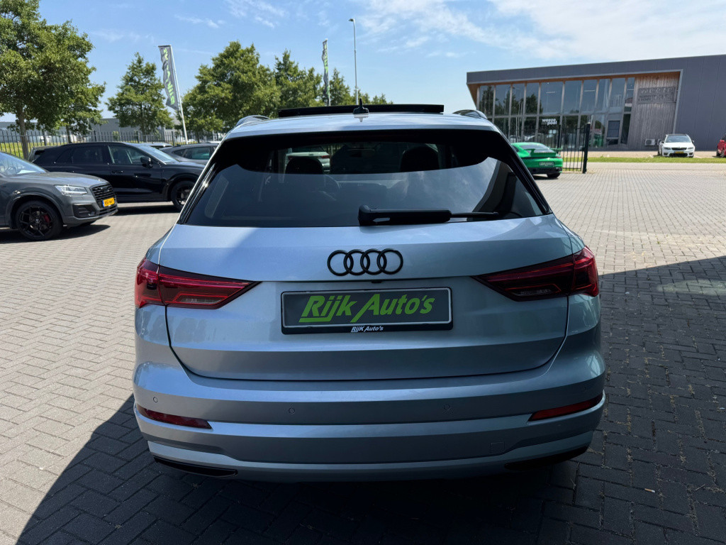 Audi Q3 35 tfsi advanced * panoramadak * matrix led * 360 camera