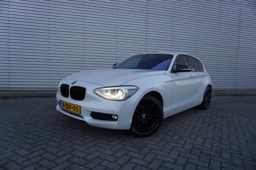 BMW 1 Serie 116i executive climate / navi / cruise / parkeersens. / elektr.