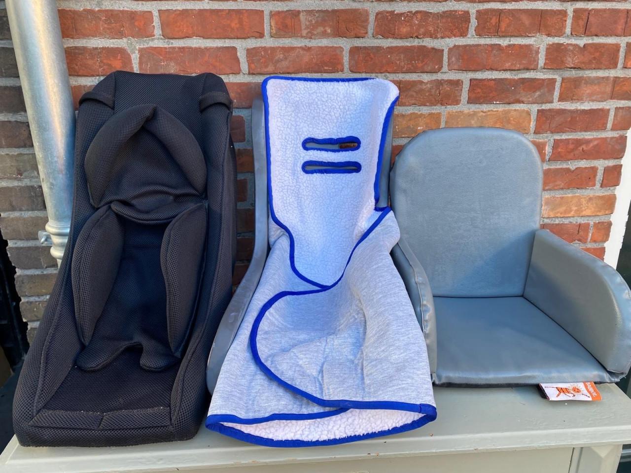 Babboe bakfiets 3 stoeltjes en accessoires