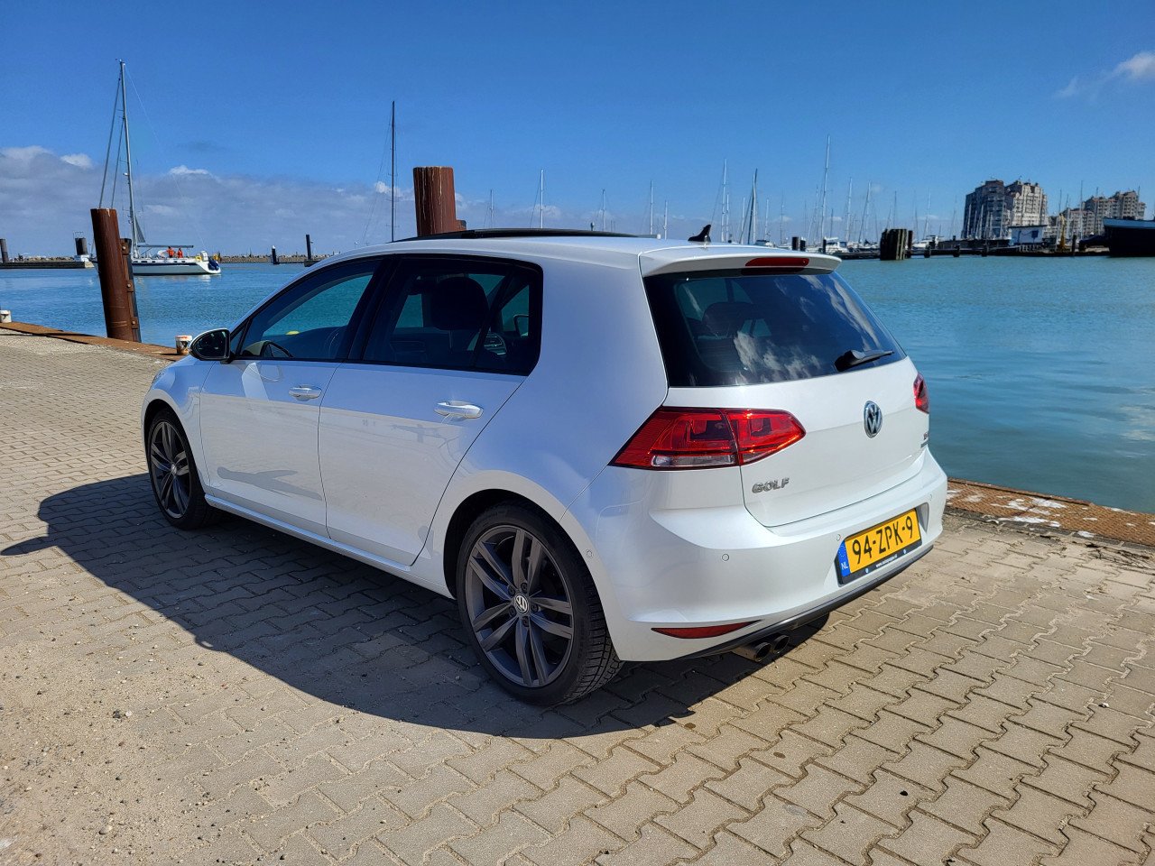 VW Golf 1.4TSI ACT Highline Executive DSG 140pk