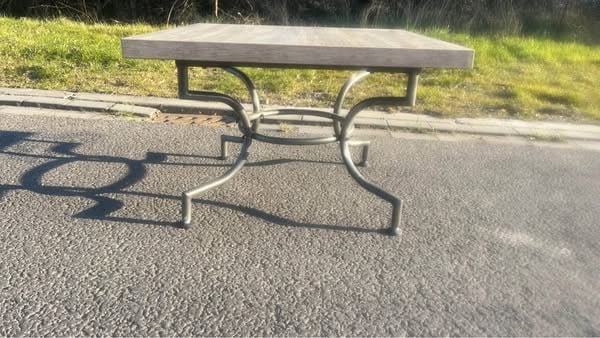 Bijzettafeltje salontafel
