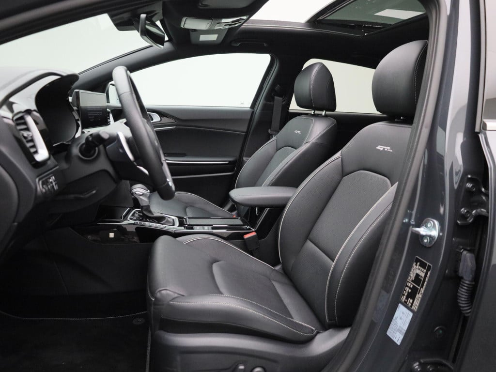 Kia Proceed 1.5 t-gdi gt line | full option | lage km stand | panoramadak |