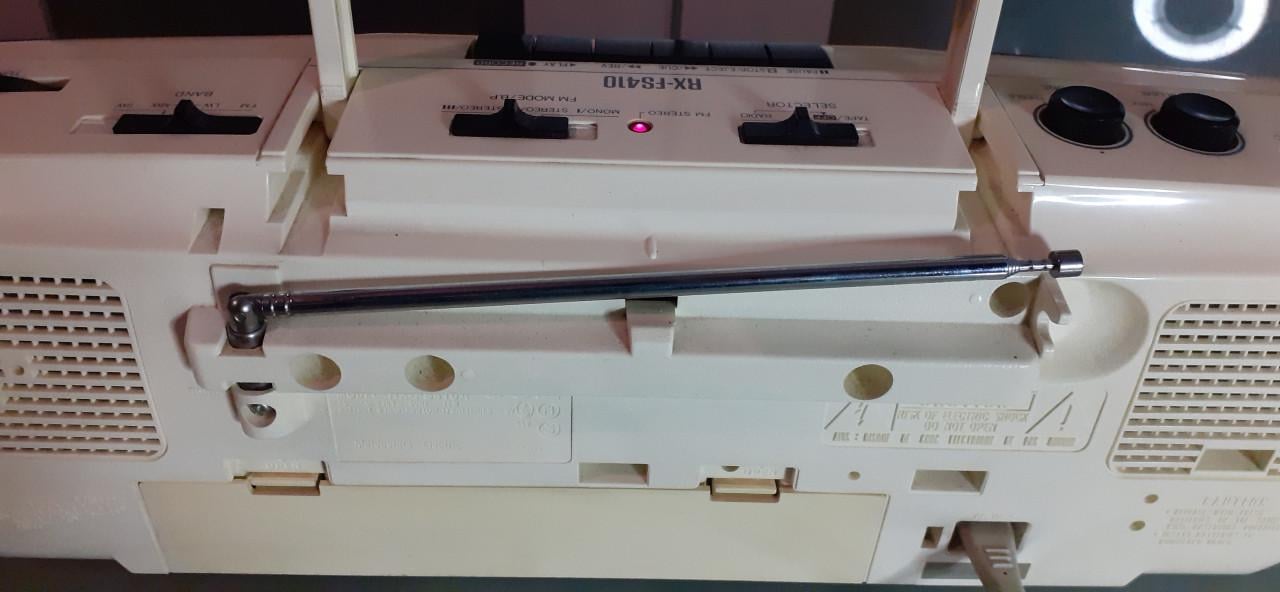 Draagbare radio panasonic RX-FS410 prijs  € 10,00