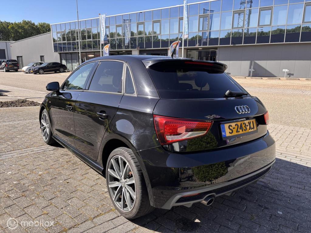 Audi A1 Sportback 1.0 tfsi dsg advance s-line leer