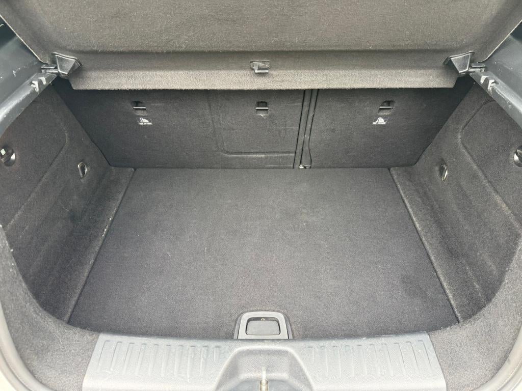Mercedes-Benz A-Klasse 180 ambition