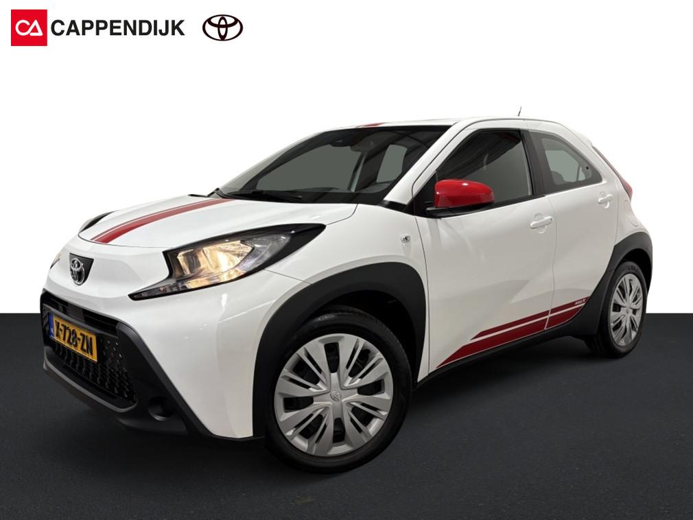 Toyota Aygo x 1.0 vvt-i mt play | camera | apple carplay |