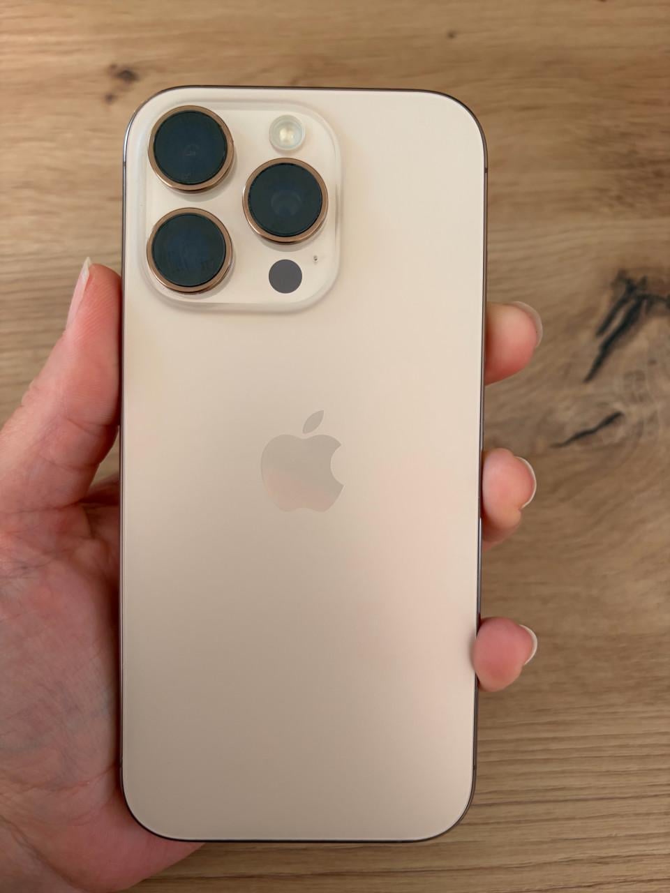 Apple iPhone 16 Pro 128 gb. Als nieuw!