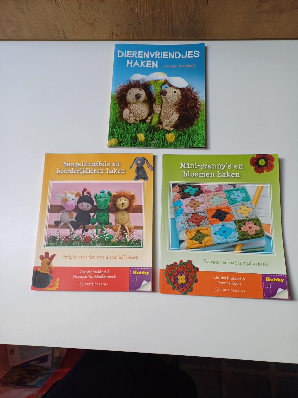 HAAKBOEKEN