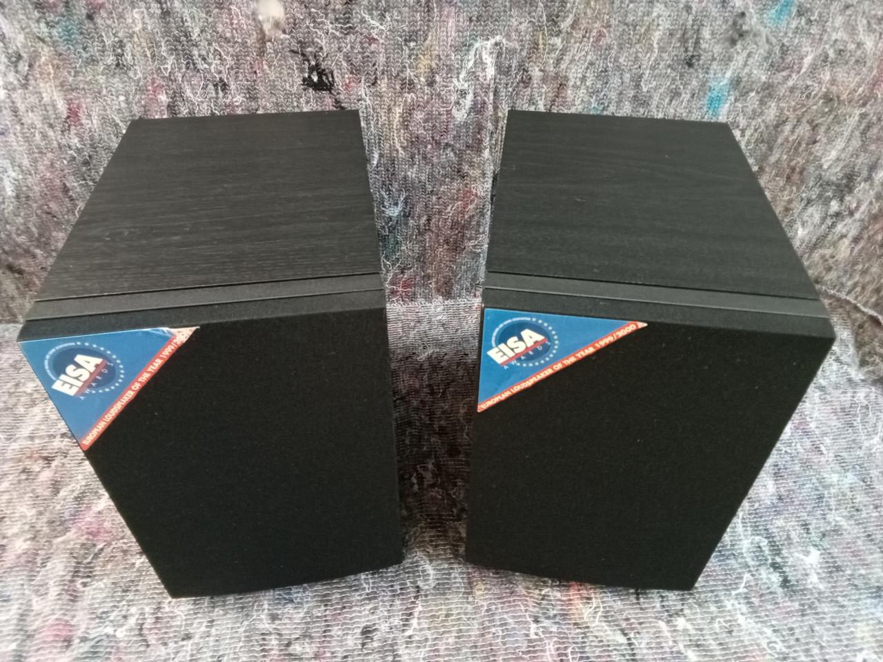 Dynaudio Audience 40  high-end speakers