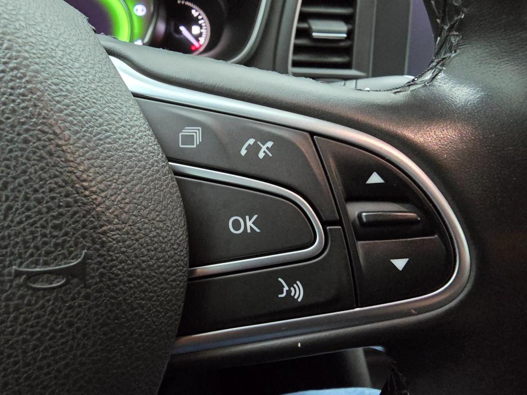Renault Megane occasion 1.2 tce gt-line automaat | zwart | tweedehands rena