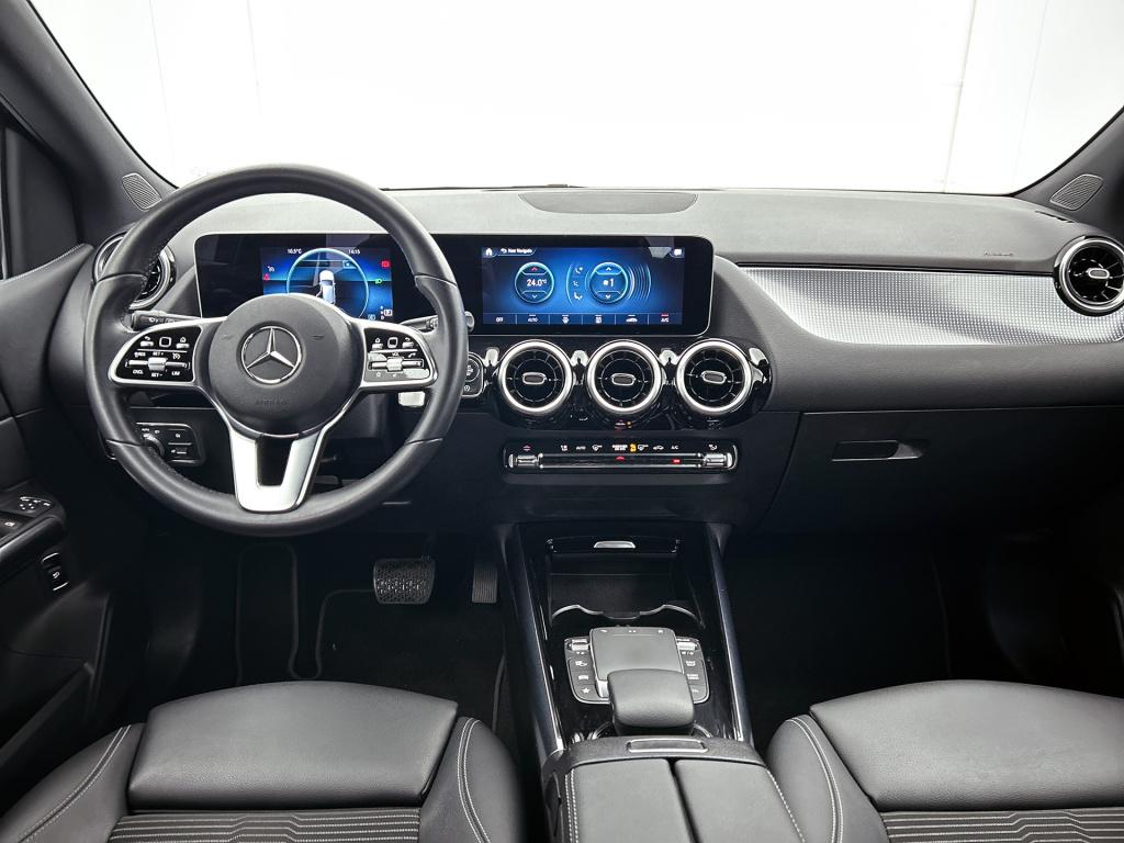 Mercedes-Benz B-Klasse 180 advantage | stoelverwarming | led | car play | p