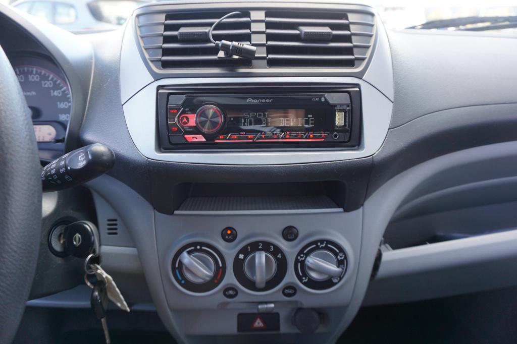 Nissan Pixo 1.0 look airco / elektr. ramen / lm velgen / nap