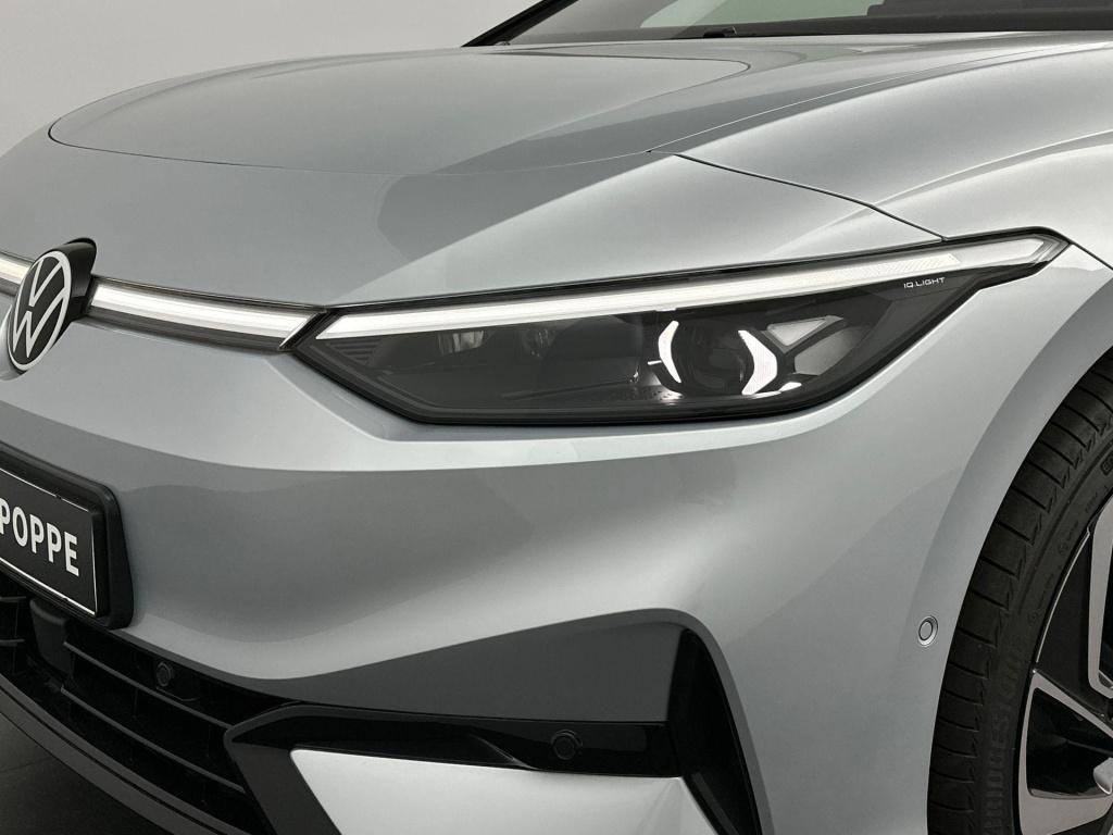 Volkswagen Id.7 limousine pro business 77 kwh 286pk | memory+massage stoel 