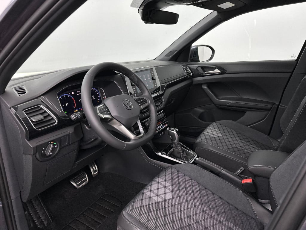 Volkswagen T-cross r-line edition 1.0 tsi 85 kw / 116 pk suv 7 versn.