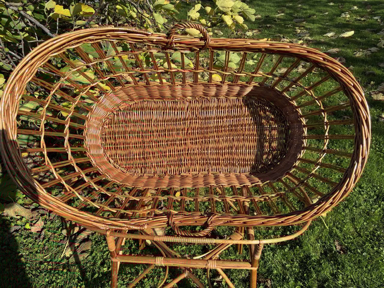 Wieg met los onderstel in rotan + gratis badje (Ikea - wit)