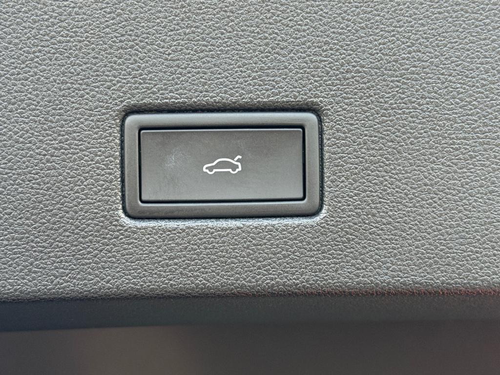 Volkswagen T-roc 1.5 tsi 150pk dsg style | navigatie | standkachel | camera