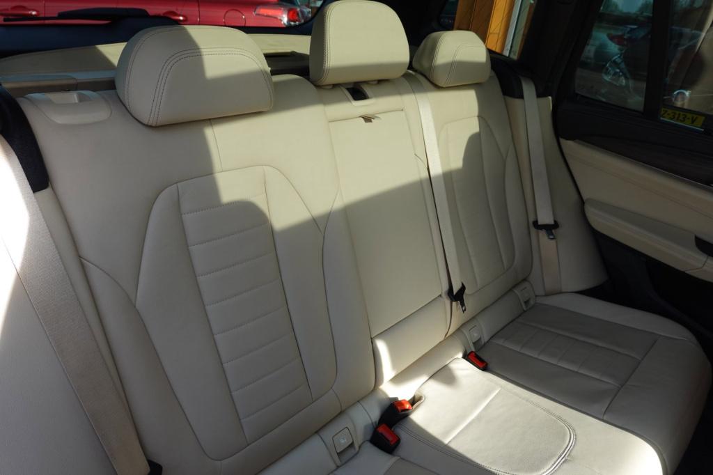 BMW X3 xdrive30i high executive