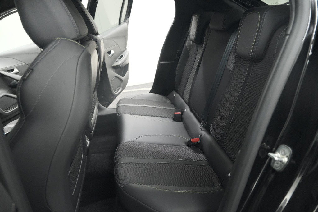 Peugeot 208 puretech 100 gt | camera | navigatie | apple carplay | parkeers