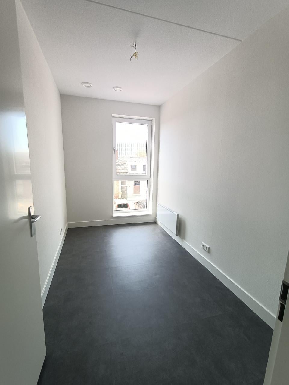 TE HUUR: per 1 april appartement Piet Heinstraat Goes!