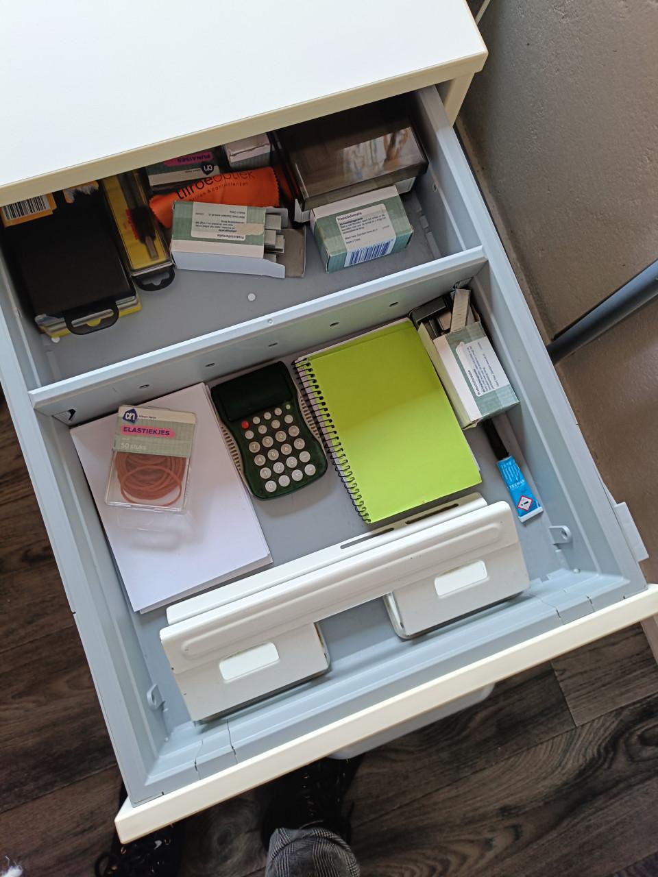 Stevig net laden blok op wielen