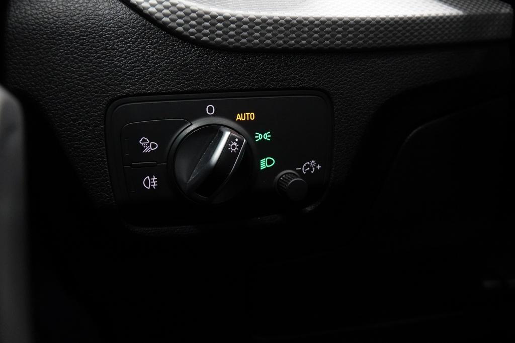 Audi Q2 35 tfsi s edition