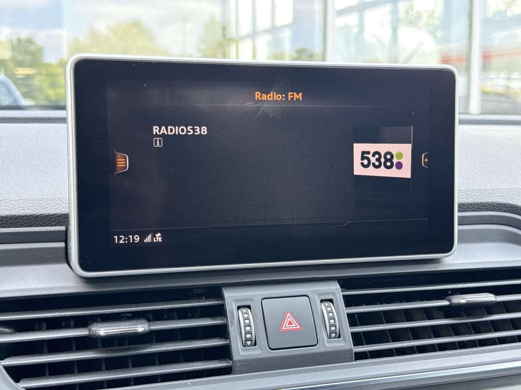 Audi Q5 50 tfsi e quattro s edition | s-line in en ext. | luchtvering | vir