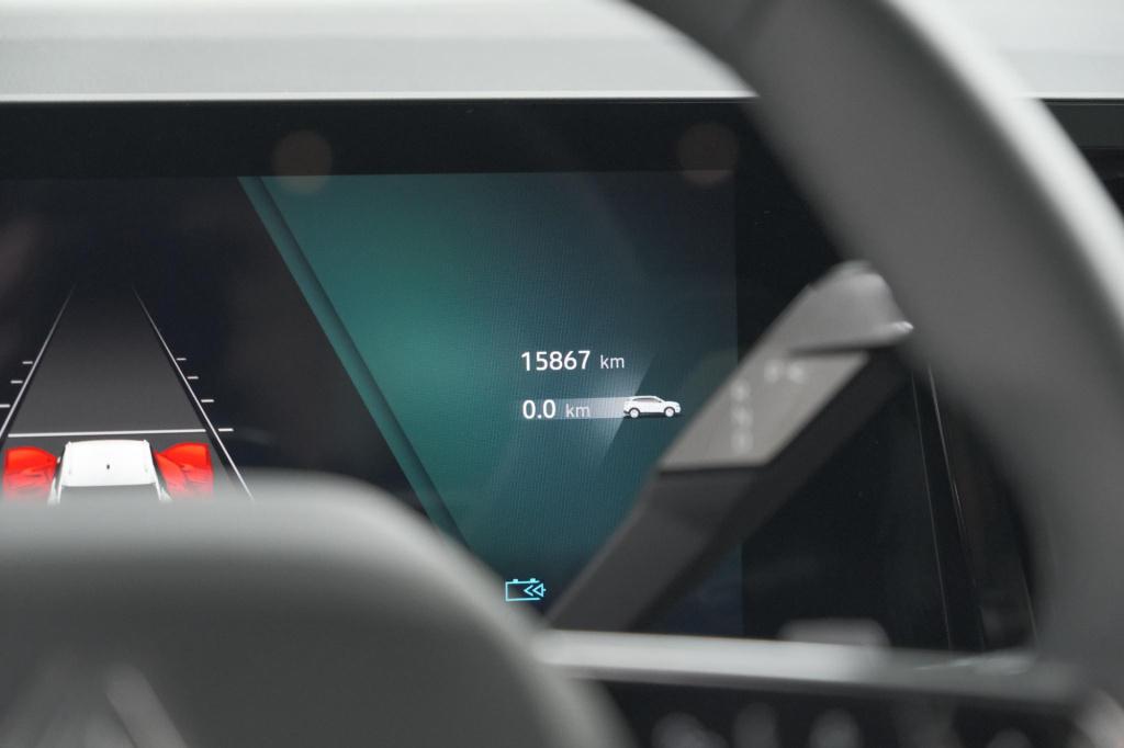 Renault Austral 1.2 e-tech full hybrid 200 techno | 360 camera | panoramada