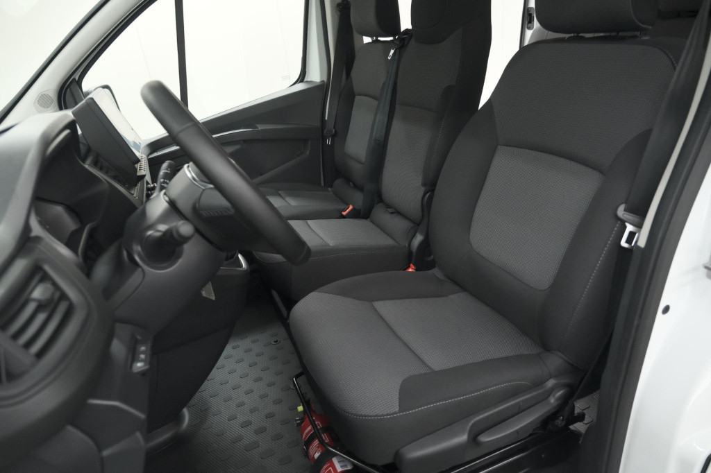 Renault Trafic 2.0 blue dci 130 t29 l2h1 advance dc | 6 zitplaatsen | camer