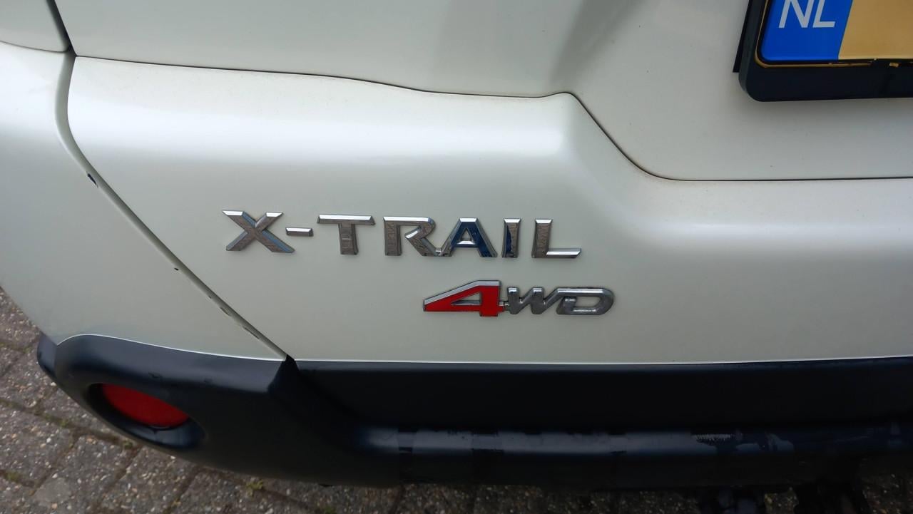 Nissan X-Trail 2.0 XE 4x4 5 drs bj:2008 airco lm-velgen