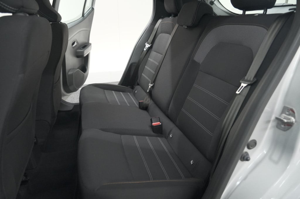 Dacia Sandero Stepway tce 90 expression | camera | dodehoekdetectie | navig
